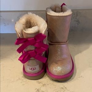 Ugg Bailey Bow Genuine Shearling Shimmer B…
